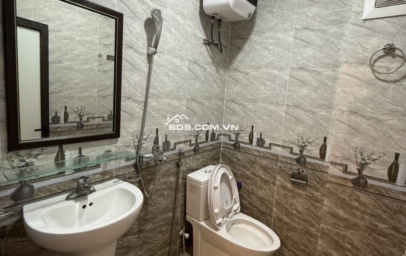  HÀNG HIẾM SÀI ĐỒNG – NHÀ 5 TẦNG 30 M2 – CHỈ CÓ 5.XX TỶ – KHÁCH ƯNG LÀ CHỐT!