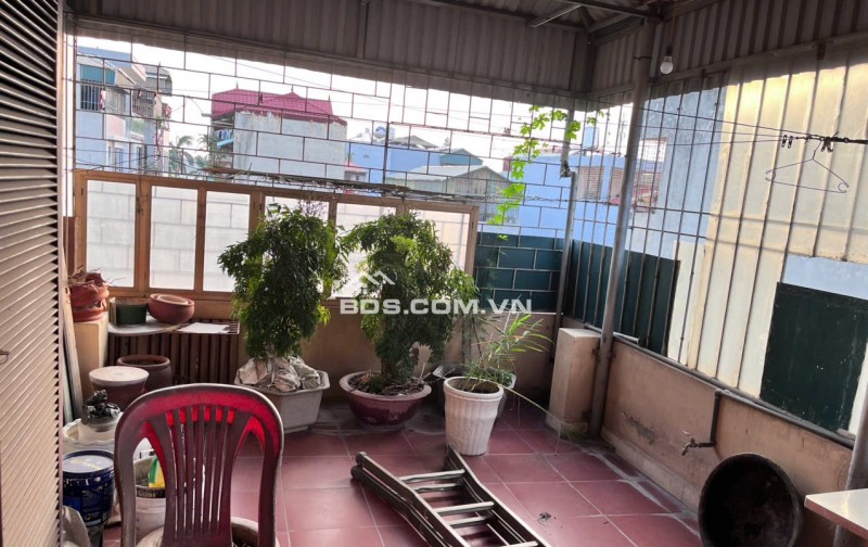 Bán nhà phân lô - dân xây  - tt Văn điển, Thanh Trì, 2 mặt ngõ  64m* 4 tầng ,ô tô thông chi 8 tỉ.