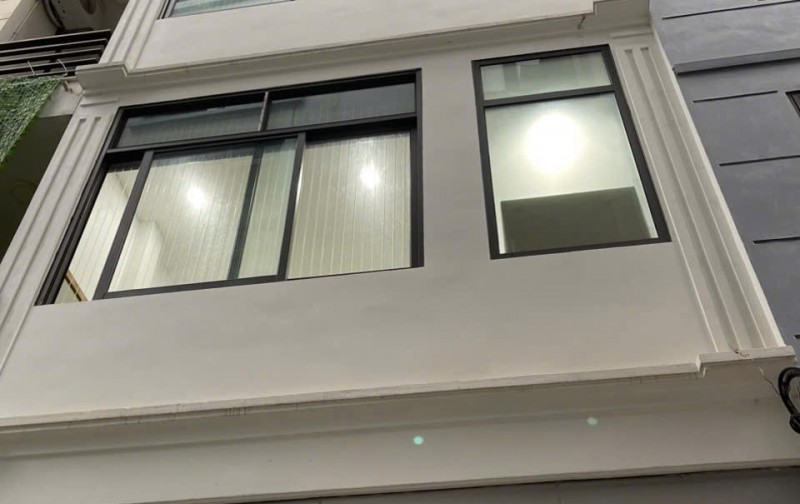 Bán nhà riêng 4PN, 4WC tại An Dương Vương, 46m2, giá siêu hời 11,4 tỷ, Tây Hồ, Hà Nội