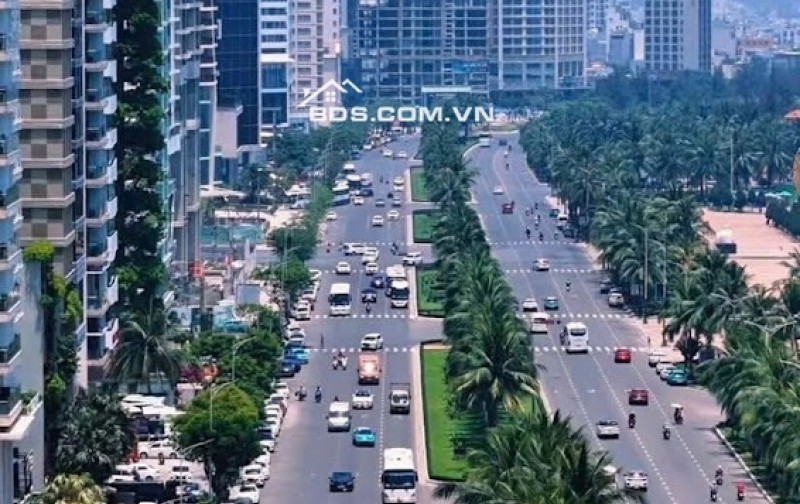 ĐÀ NẴNG: GẤP!.. CHUYỂN NHƯỢNG TÒA KHÁCH SẠN ĐƯỜNG HỒ NGHINH, VIEW BIỂN MỸ KHÊ GIÁ CỰC TỐT!