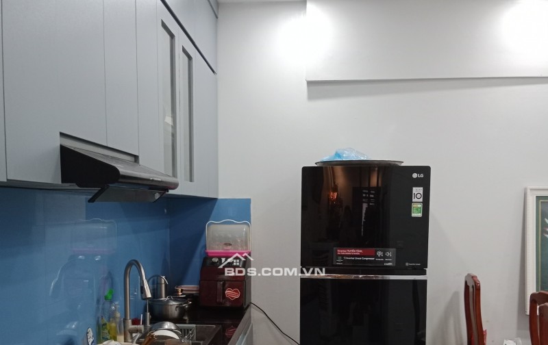 Nhà Đẹp Ô TÔ Đỗ Cửa Nguyễn Chính, Hoàng Mai 48m, 2 tầng, mt 5m, giá 3.35 tỷ.