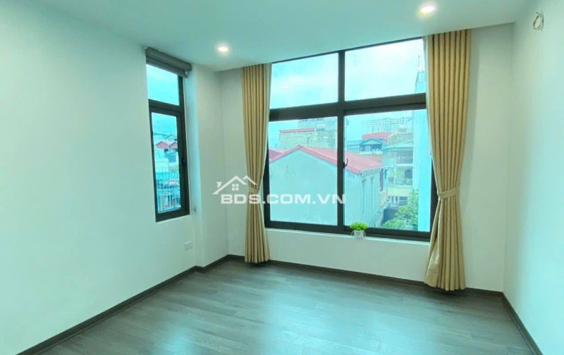 Nhà Đẹp Thang Máy Quan Nhân, Thanh Xuân 30m, 5 tầng, mt 4.6m, giá 7.9 tỷ