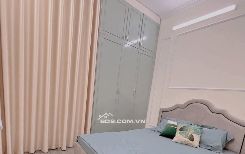 Nhà Đẹp Ở Luôn, Ngõ Văn Hương, Đống Đa 25m, 4 tầng, mt 3.3m, giá 5.6 tỷ