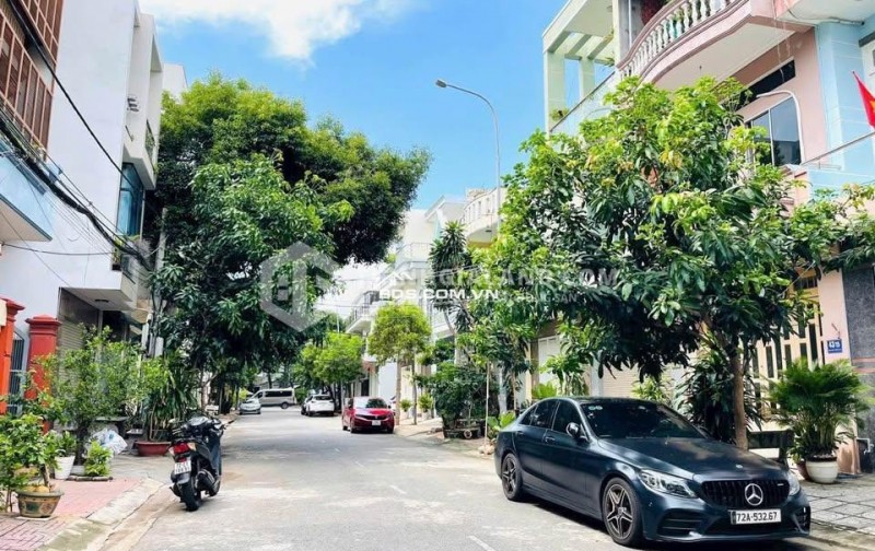 BÁN NHÀ 1 TRỆT 2 LẦU_KHU SONG NGỮ_PHẠM NGỌC THẠCH_PHƯỜNG 9_VŨNG TÀU_ĐÔNG NAM_CHỈ 11.5 TỶ