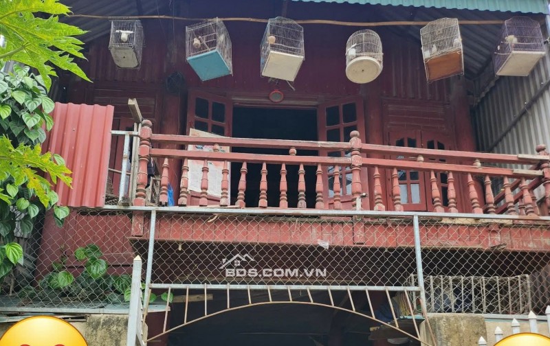 Nhà ở trung tâm thành phố Điện Biên phủ