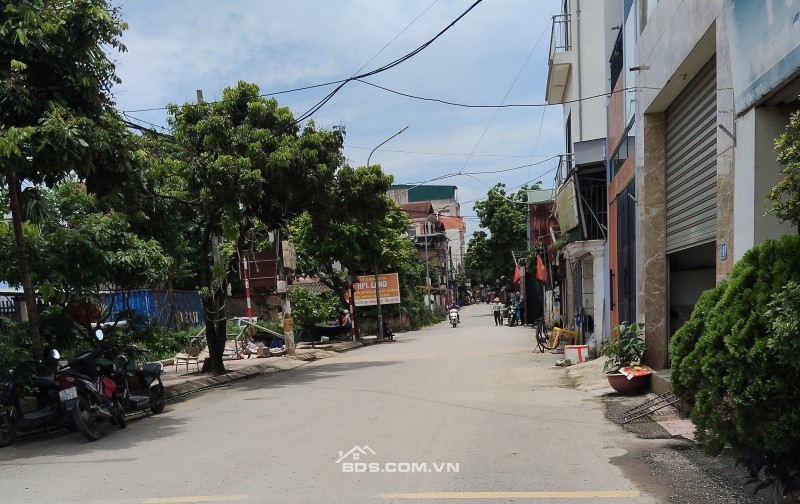 CƠ HỘI VÀNG SỞ HỮU NGAY CĂN NHÀ DÂN XÂY CỰC KÌ KIÊN CỐ TIỀN YÊN