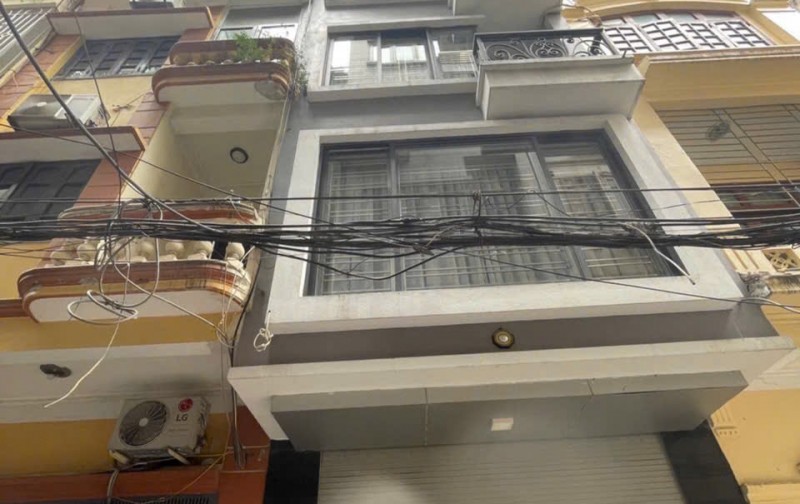 Bán gấp nhà riêng 4PN, 4WC, 56m2, 18,5 tỷ tại Hoàng Quốc Việt, Nghĩa Đô, Cầu Giấy, HN