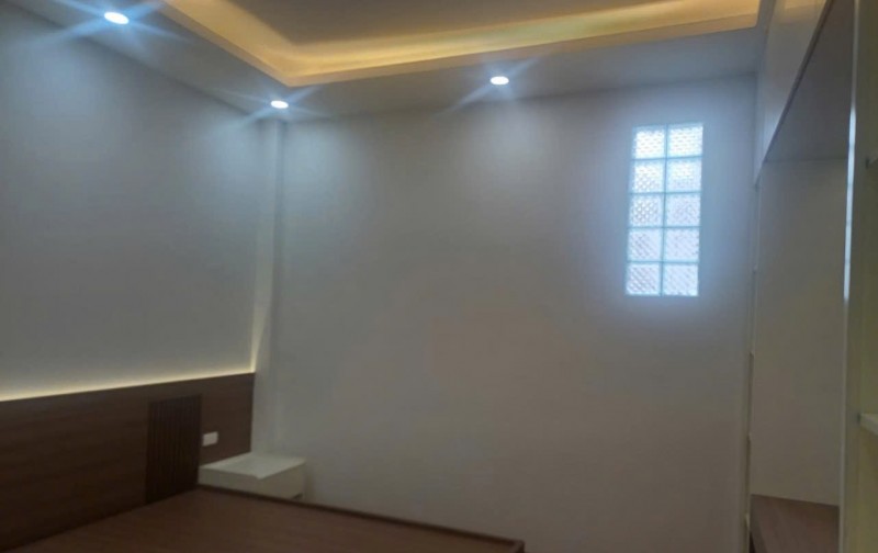 Bán nhà riêng tại Đường Lạc Long Quân,Tây Hồ, Hà Nội, giá siêu hời chỉ với 13 tỷ, 55 m2