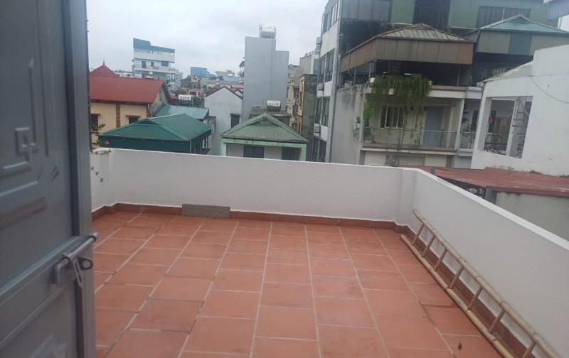 Bán nhà riêng tại Đường Lạc Long Quân,Tây Hồ, Hà Nội, giá siêu hời chỉ với 13 tỷ, 55 m2