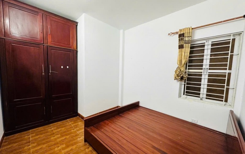 Hót quá nhỉ 8 tỷ có ngay 43m, 5 tầng, Xuân La, Tây Hồ!