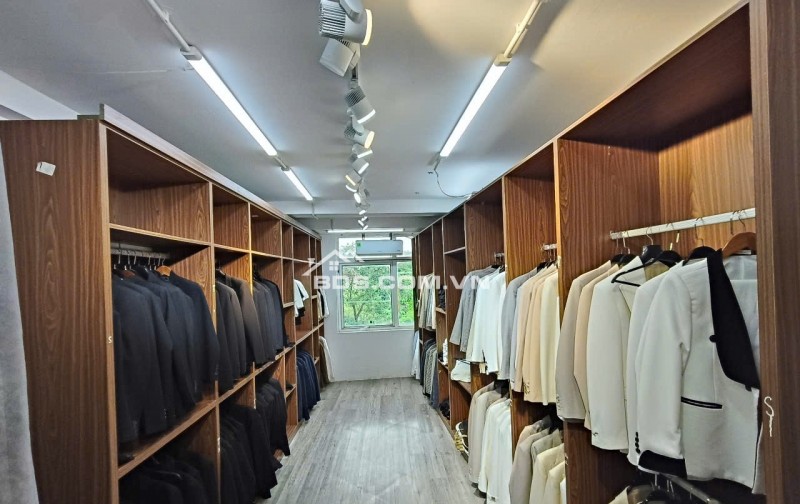 Bán gấp nhà vip nhất lõi Đống Đa ,kinh doanh đỉnh, dòng tiền với dt 90m2 chỉ nhỉnh 35 tỷ