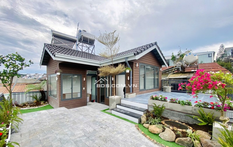  CẦN BÁN GẤP – NHÀ Ở KẾT HỢP HOMESTAY VIEW THÀNH PHỐ SIÊU ĐỈNH  Giá: 7,5 tỷ (Thương lượng)