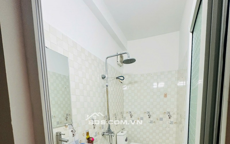 Bán nhà 41,5m2 3 tầng Hạ Lũng, Hải An gần trường mầm non, cấp 1,2, chợ Hạ Lũng, khu dân cư văn minh-- an ninh tốt, Giá hơn 2,8 tỷ