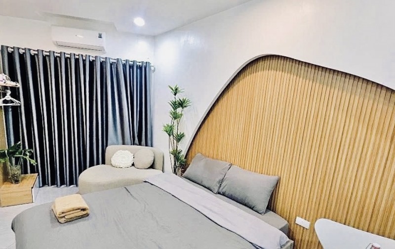 Có 1 không 2 bán CHDV mới ngay Lạc Long Quân, Trích Sài, Tây Hồ. DT 70m2 x MT 6.5m x 8 tầng. 23 phòng full nt. Nhỉnh 19 tỷ
