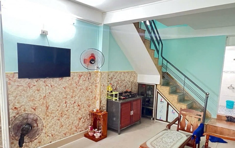 Bán nhà tổ 4 phước toàn tây phước hải nha trang vừa ở vừa kinh doanh dòng tiền 12tr/tháng