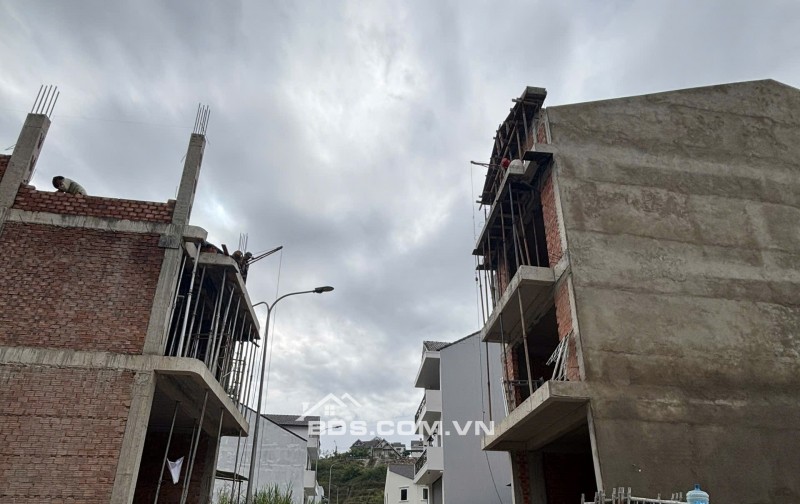  BÁN LÔ ĐẤT GIÁ TỐT KHU DÂN CƯ SỐ 5 AN SƠN– P4– ĐÀ LẠT   Giá chỉ còn 6,6 tỷ– đầu tư