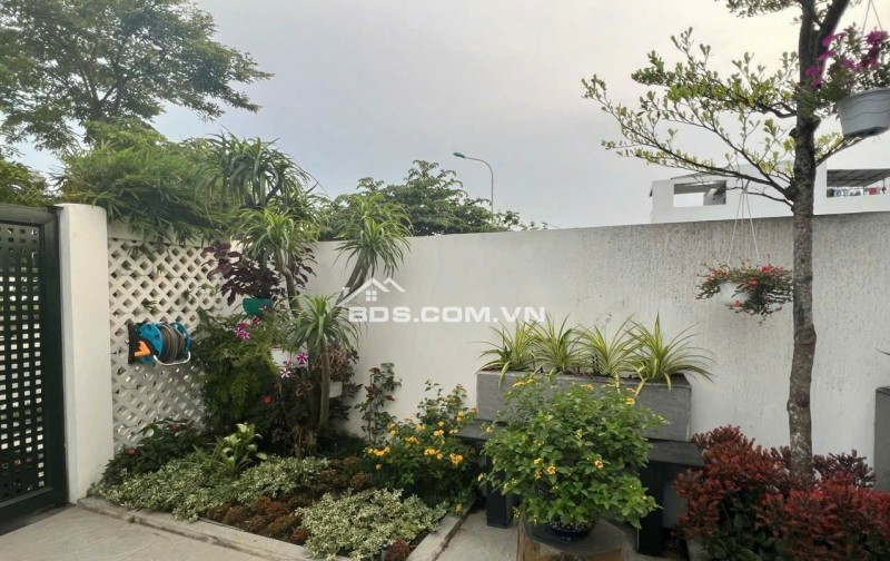 Sỡ hữu ngay căn nhà sân vườn đẹp gần đường Minh Mạng, Q.Ngũ Hành Sơn, TP. Đà Nẵng