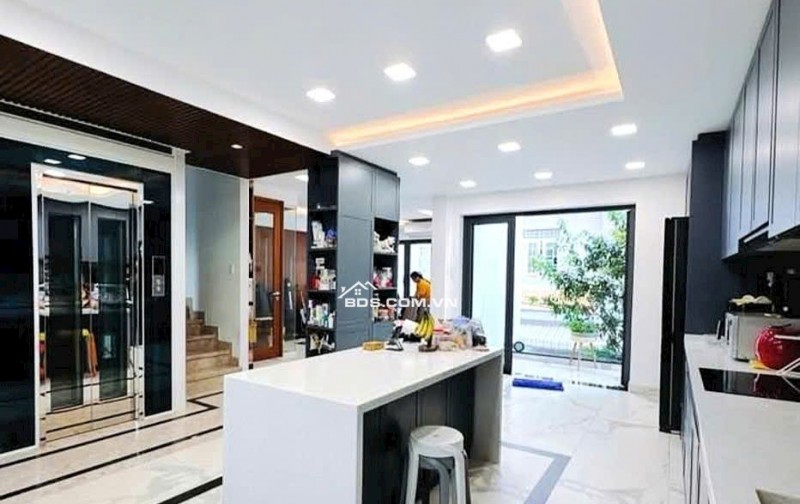 GẤP! BÁN GIẢM 1 TỶ BIỆT THỰ NGUYỄN THÔNG, P.9, Q.3 – ĐẲNG CẤP, NỘI THẤT Ý, GIÁ SỐC 28 TỶ .