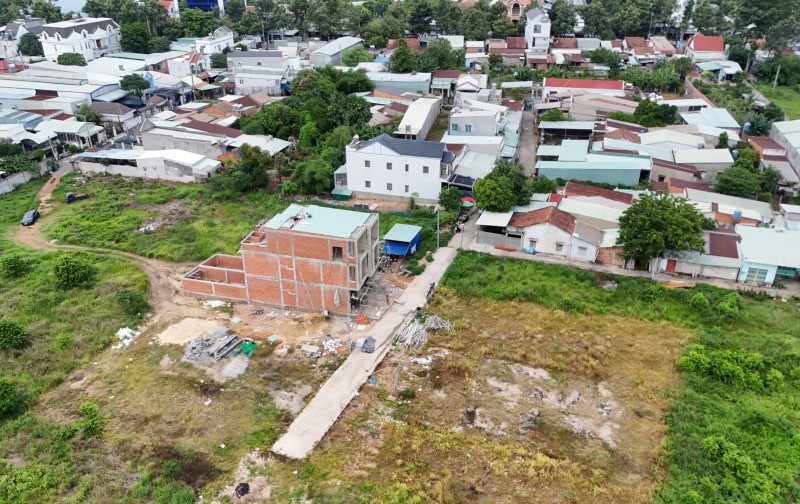 CẦN BÁN NHANH LÔ ĐẤT 120M2 NGAY TRUNG TÂM TP THỦ DẦU MỘT BÌNH DƯƠNG