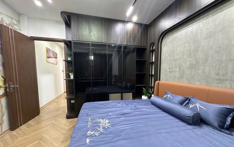 Siêu hiếm nhà ngõ oto tránh ngay Láng, Đống Đa. DT62m2 x MT 6m x 7 tầng thang máy. Giá nhỉnh 11.5 tỷ