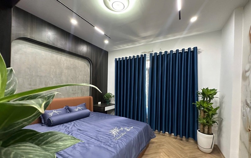 Siêu hiếm nhà ngõ oto tránh ngay Láng, Đống Đa. DT62m2 x MT 6m x 7 tầng thang máy. Giá nhỉnh 11.5 tỷ