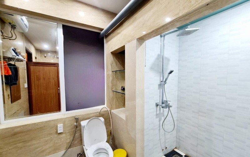 NHÀ ĐẸP PHÂN LÔ - Ô TÔ TRÁNH - KINH DOANH ĐỈNH - CĂN NHÀ PHỐ NGUYÊN HỒNG