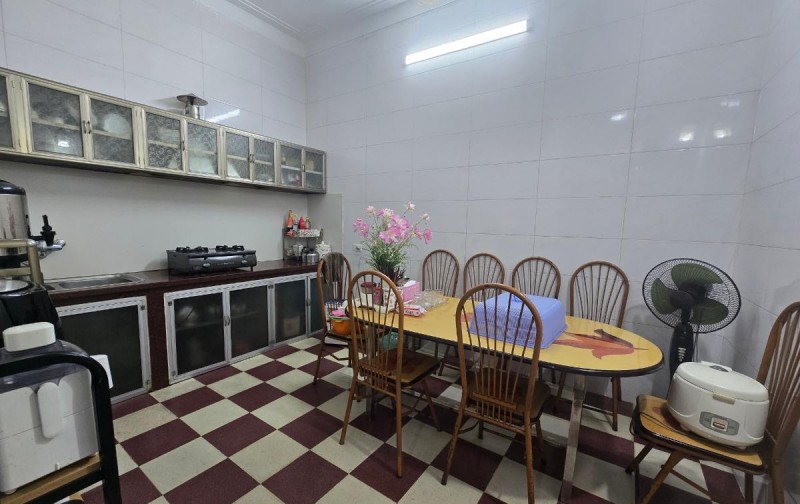 KHU VIP HOÀNG CẦU - Ô TÔ TRÁNH - NGÕ THÔNG THOÁNG - HÀNG HIẾM