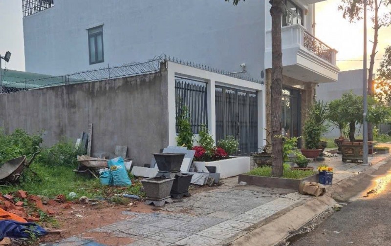 Cần bán lô đất vị trí đẹp toạ lạc tại Gò Cát Thành Phố Bà Rịa