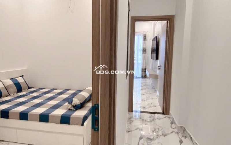 BÁN NHÀ 40M2 NGUYỄN TRỌNG TUYỂN, 3 TẦNG MỚI XÂY, FULL NỘI THẤT, NHỈNH 6 TỶ