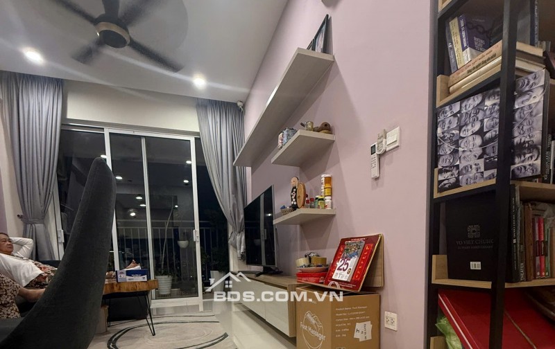 Chính chủ cần bán căn hộ GoldenMasion 3PN/2WC tầng cao view Landmark