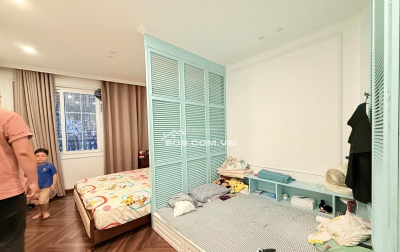 Chính chủ bán nhà ngõ 90 Đội Cấn 32m2 4 tầng 4.38 tỷ Ba Đình
