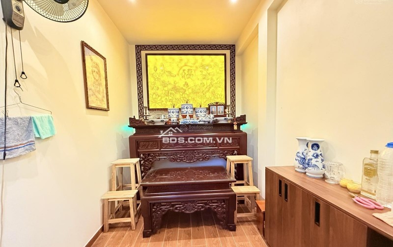 Chính chủ bán nhà ngõ 90 Đội Cấn 32m2 4 tầng 4.38 tỷ Ba Đình