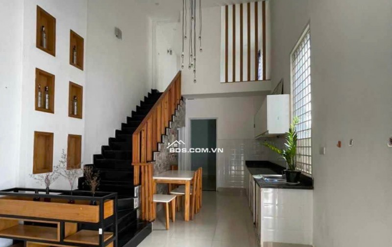 BÁN NHÀ 1 TRỆT LỬNG, ĐƯỜNG 385, LÊ VĂN VIỆT - GIÁ 3,2 TỶ