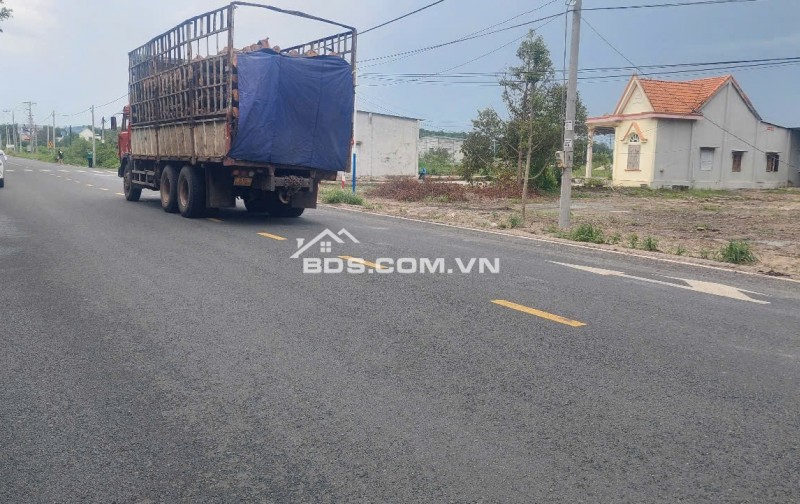 Chỉ từ 550tr sở hữu ngay đất mặt tiền, sổ sẵn, chỉ có vài lô nội bộ