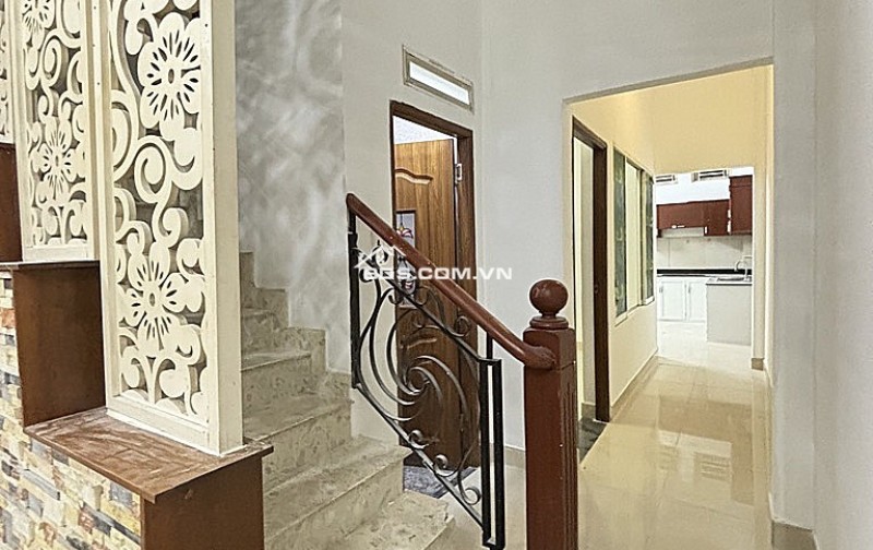 CHỈ 11.7 TỶ – BÁN ĐẤT TẶNG NHÀ 2 TẦNG – HẺM XE HƠI NGUYỄN XÍ – P13, BÌNH THẠNH