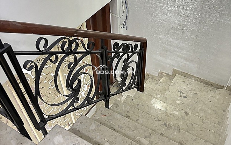 CHỈ 11.7 TỶ – BÁN ĐẤT TẶNG NHÀ 2 TẦNG – HẺM XE HƠI NGUYỄN XÍ – P13, BÌNH THẠNH