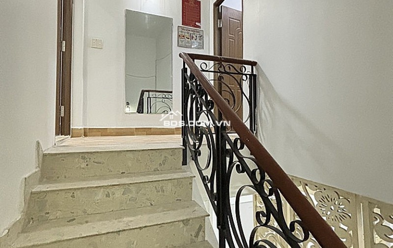 CHỈ 11.7 TỶ – BÁN ĐẤT TẶNG NHÀ 2 TẦNG – HẺM XE HƠI NGUYỄN XÍ – P13, BÌNH THẠNH