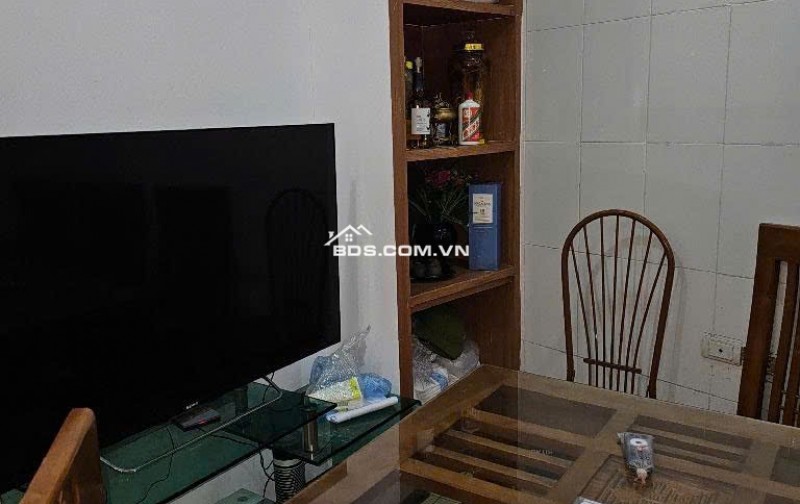 NHÀ PHAN TRỌNG TUỆ, MẶT PHỐ SÁT CẦU BƯƠU, ÔTÔ ĐỖ CỬA, 41m2, MT: 3.5m, NHỈNH 3 CỦ TỎI VÀO VIỆC LUÔN