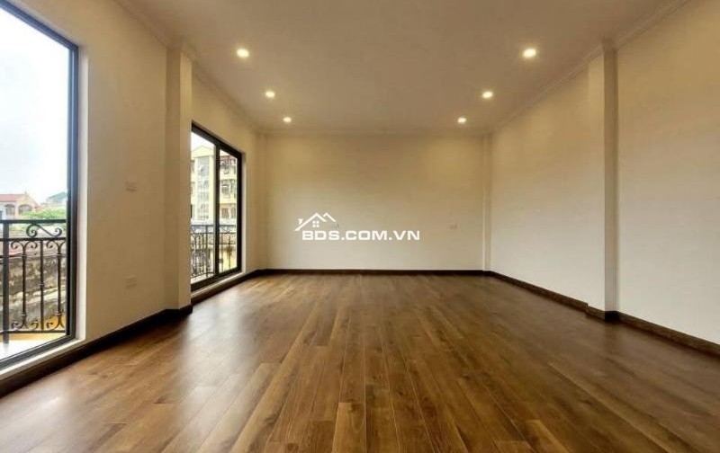  SIÊU PHẨM LÔ GÓC – PHONG CÁCH KHÁCH SẠN 5 SAO – VIEW HỒ – TRUNG TÂM THẠCH BÀN – LONG BIÊN