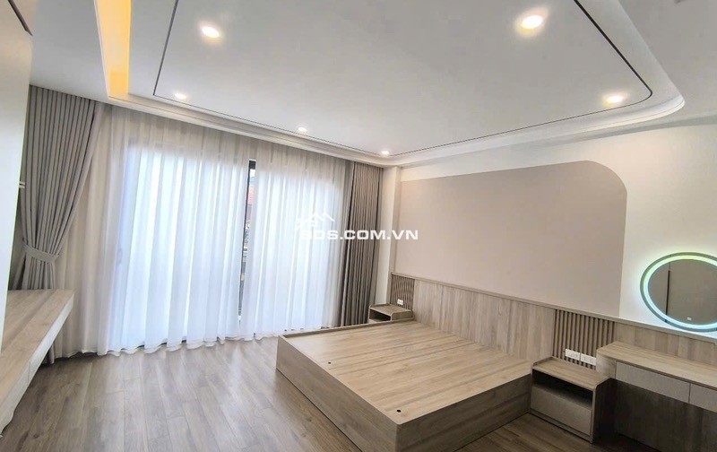 CHỦ CẦN BÁN GẤP - NHÀ 5 TẦNG MỚI TINH – FULL NỘI THẤT – CÁCH Ô TÔ TRÁNH 15 – GIÁ NHỈNH 5 TỶ