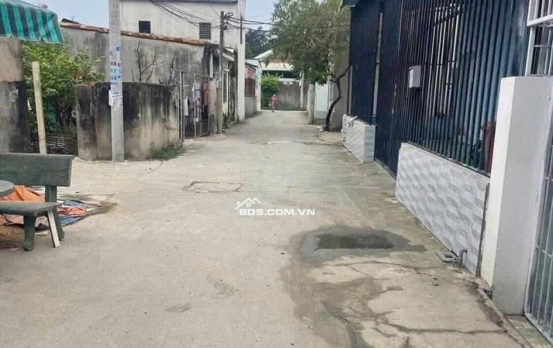 Bán Gấp Đất F0 Giá Đẹp Hơn 1tỷ7 Cho 100m2, SHR Hóc Môn, Khu Vực Đông Dân Cư, Thuận Tiện Đi Lại