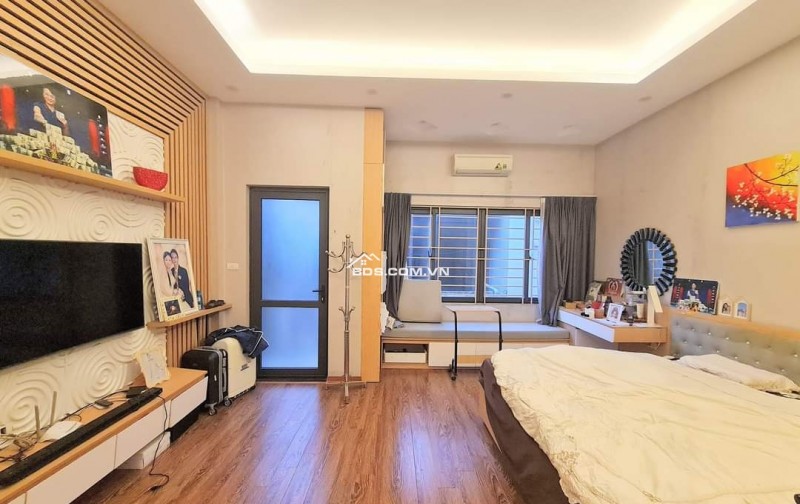 BÁN MẶT PHỐ HOÀNG CẦU- TRUNG TÂM ĐỐNG ĐA- GẦN Ô CHỢ DỪA- GẦN HỒ- XÂY TOÀ BUILDING- 215M- MT 13M- HƠN 80TỶ