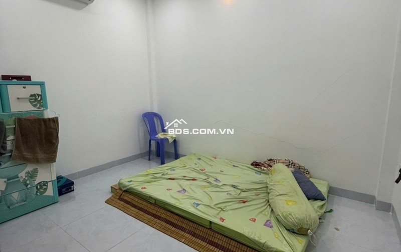 Chủ cần bán gấp căn nhà nguyễn văn công
