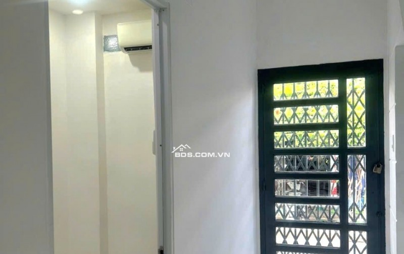 BÁN NHÀ ĐƯỜNG PHẠM VĂN CHIÊU GÒ VẤP -  2 TẦNG -  36M2 - Vuông Vức - CHỈ 4 TỶ 050.
