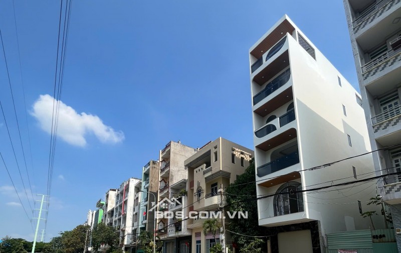 Nhà 5 tầng Mặt Tiền Vành Đai khu Bình Phú Q6 (4x15,5) giá chỉ 12,5 tỷ