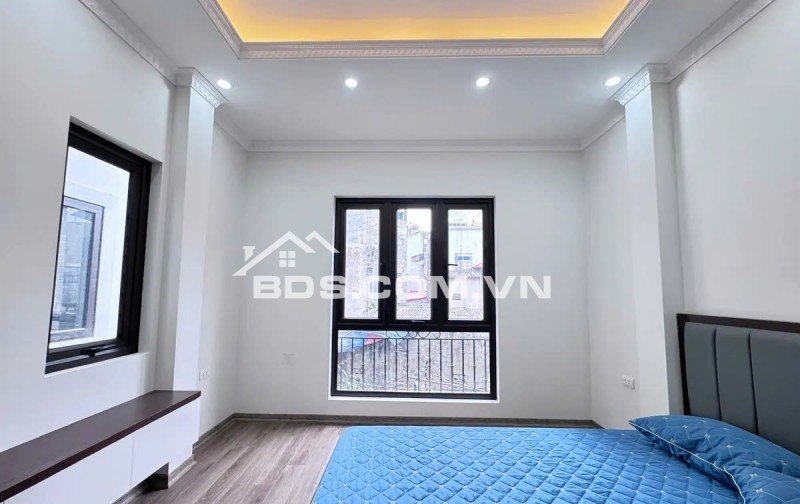 Bán NHÀ 40m2, 9 tỷ, 6PN, 7WC tại Phố Văn Hội, Đức Thắng, Bắc Từ Liêm, Hà Nội