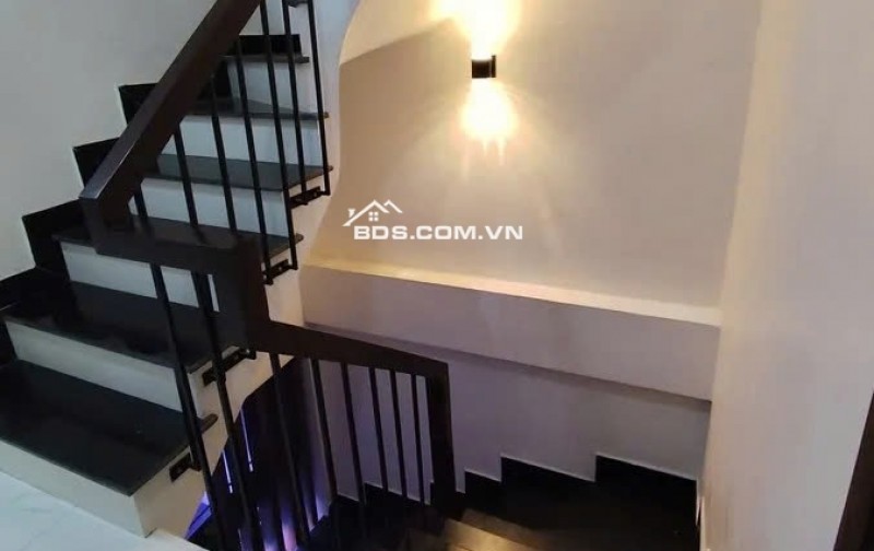 Hàng hiếm tại Tây Tựu, Bắc Từ Liêm, 5,4 tỷ, 33m2, 3PN, 3WC, nhà riêng