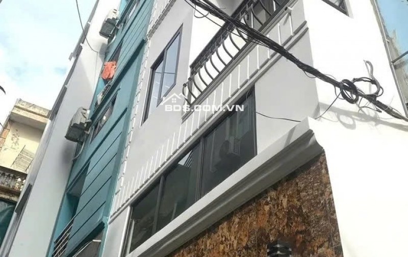 Bán nhà riêng tại Đường Cổ Nhuế Quận Bắc Từ Liêm, 9,95 tỷ, 48m2, 4 tầng, 5PN, 6WC, chính chủ, giá siêu hời