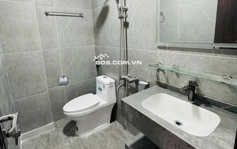 Hàng hiếm tại bán nhà riêng 5,8 tỷ, 35m2 ở Đại Cát, Liên Mạc, Bắc Từ Liêm, Hà Nội
