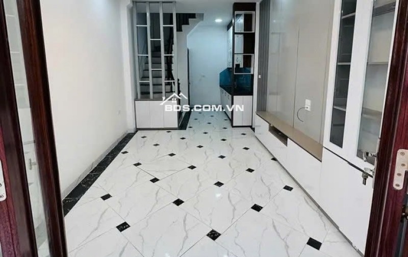 Hàng hiếm tại bán nhà riêng 5,8 tỷ, 35m2 ở Đại Cát, Liên Mạc, Bắc Từ Liêm, Hà Nội